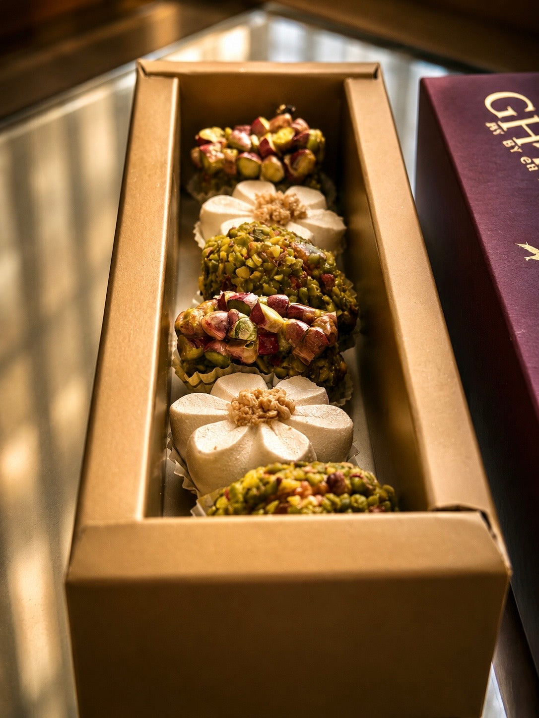 BUY ONE GET ONE FREE Coffret x6 Mignardises Pistache & Framboise