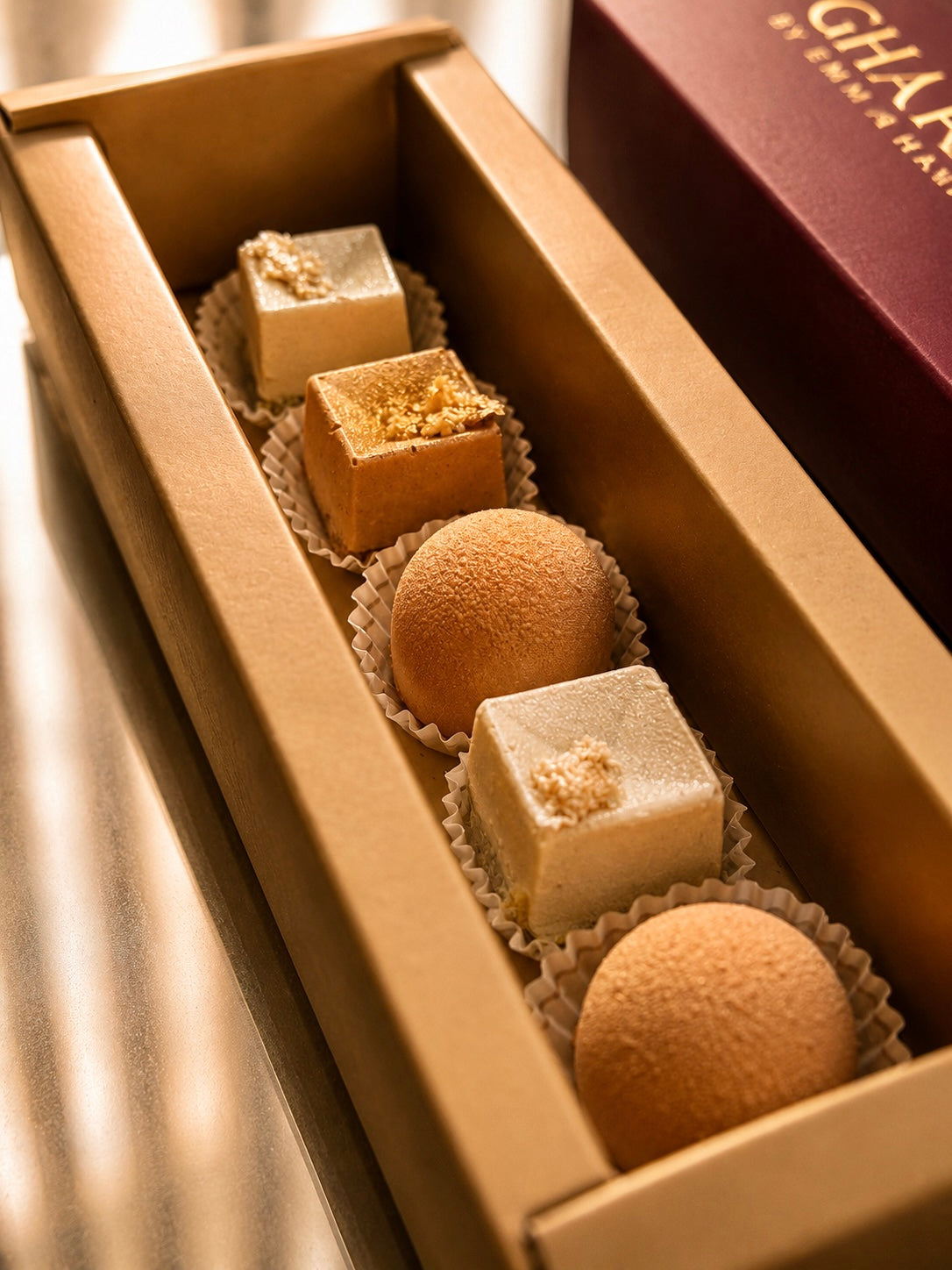 BUY ONE GET ONE FREE Coffret x6 Chocolat Raffiné Mignardises